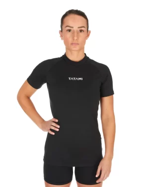 LADIES PEAK SHORT SLEEVE RASH GUARD