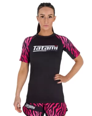 LADIES RECHARGE RASH GUARD - PINK